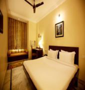 Hotel Sandhu Palace Jodhpur  Buitenkant foto